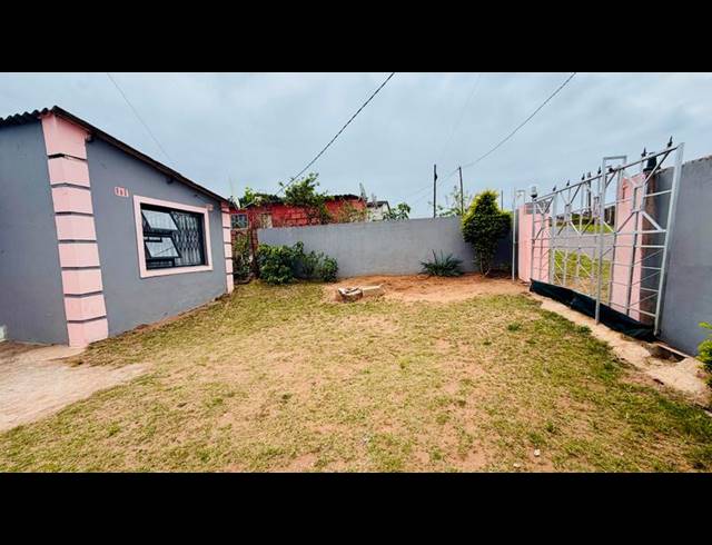 3 BEDROOM HOUSE FOR SALE IN KWANDENGEZI